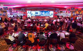 Langkah bertanya lewat Live Chat yonex4d